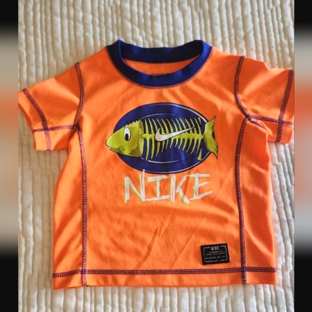Kids Nike RashGuard size 2T